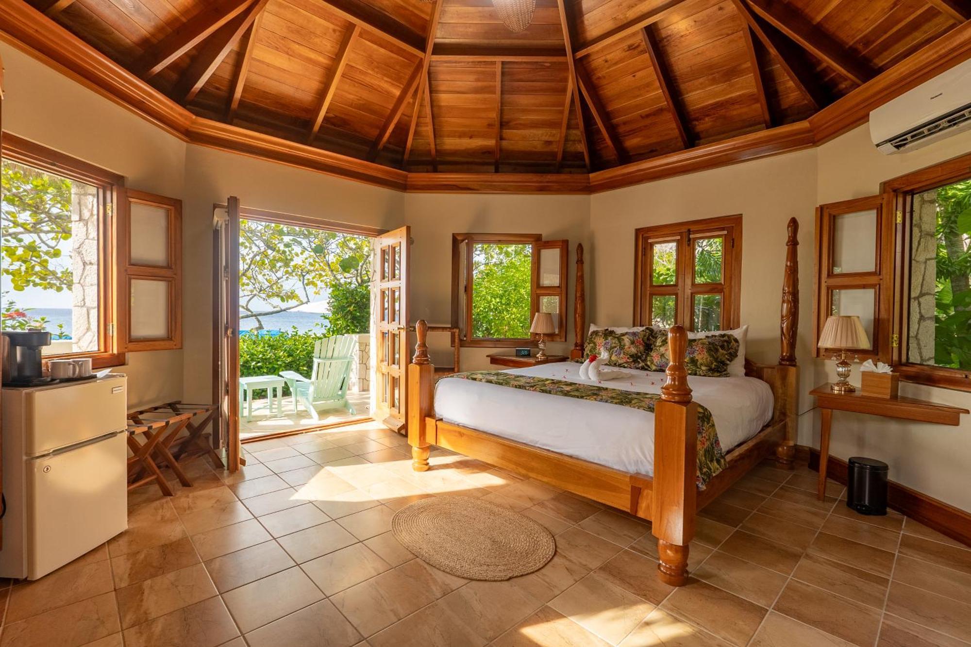 Ocean Cliff Hotel Negril Limited - Adults Only Ruang foto