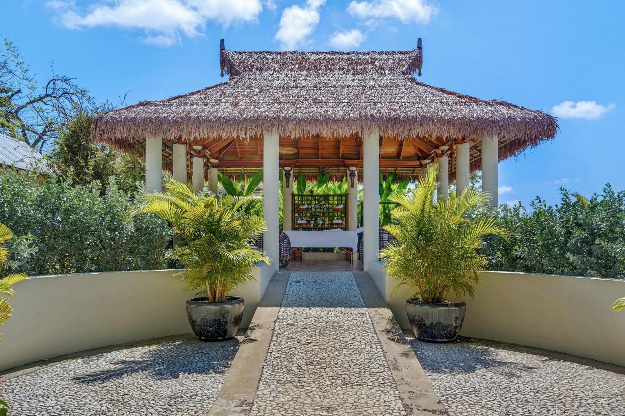 Ocean Cliff Hotel Negril Limited - Adults Only Bagian luar foto