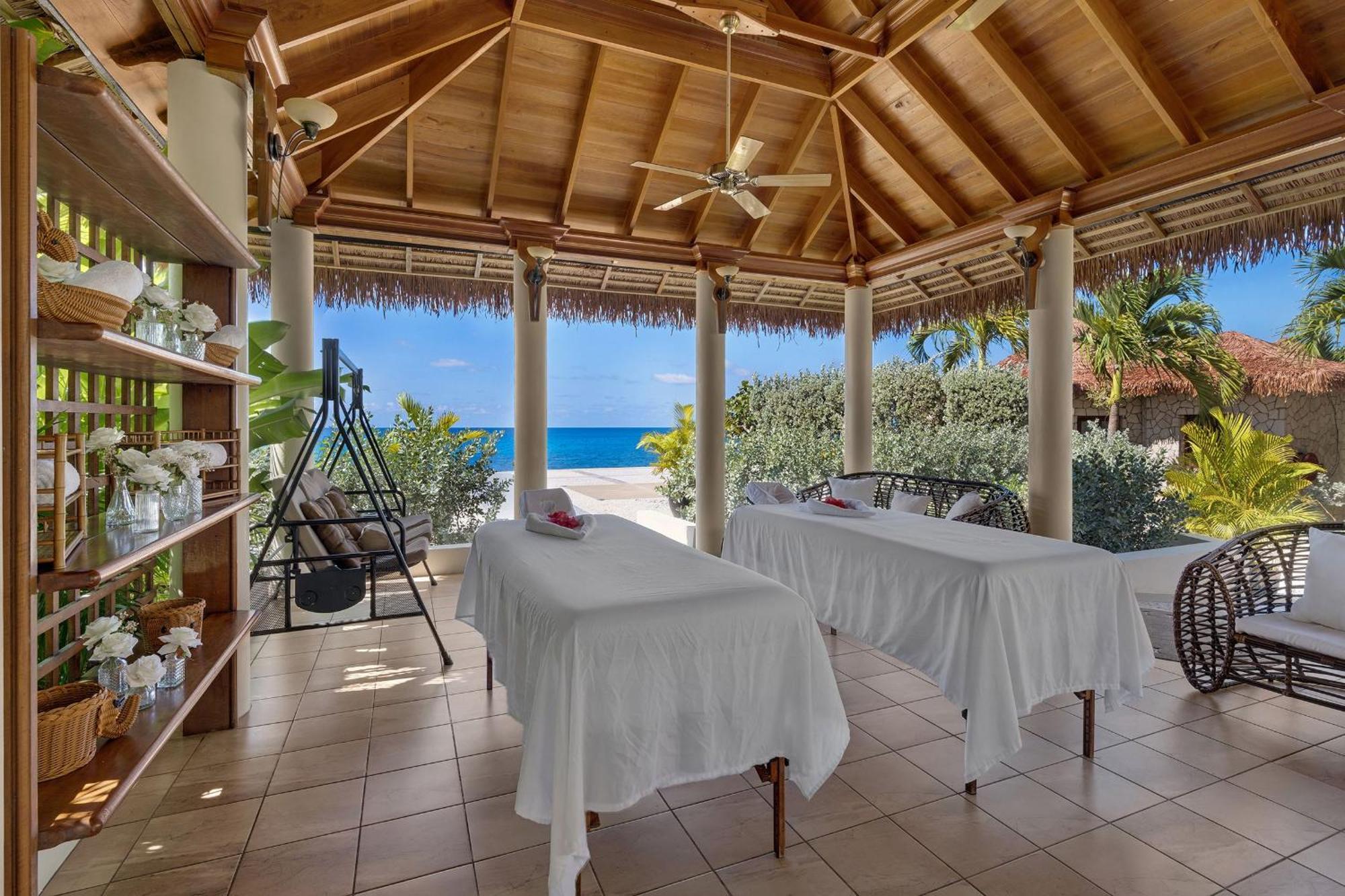 Ocean Cliff Hotel Negril Limited - Adults Only Bagian luar foto