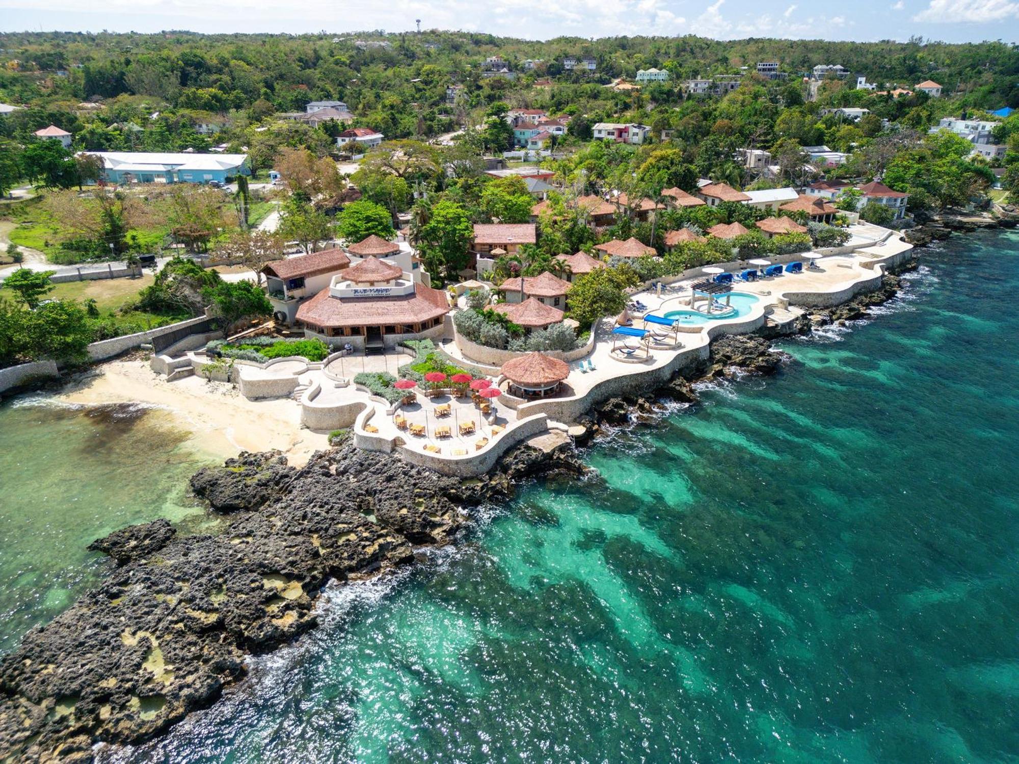 Ocean Cliff Hotel Negril Limited - Adults Only Bagian luar foto