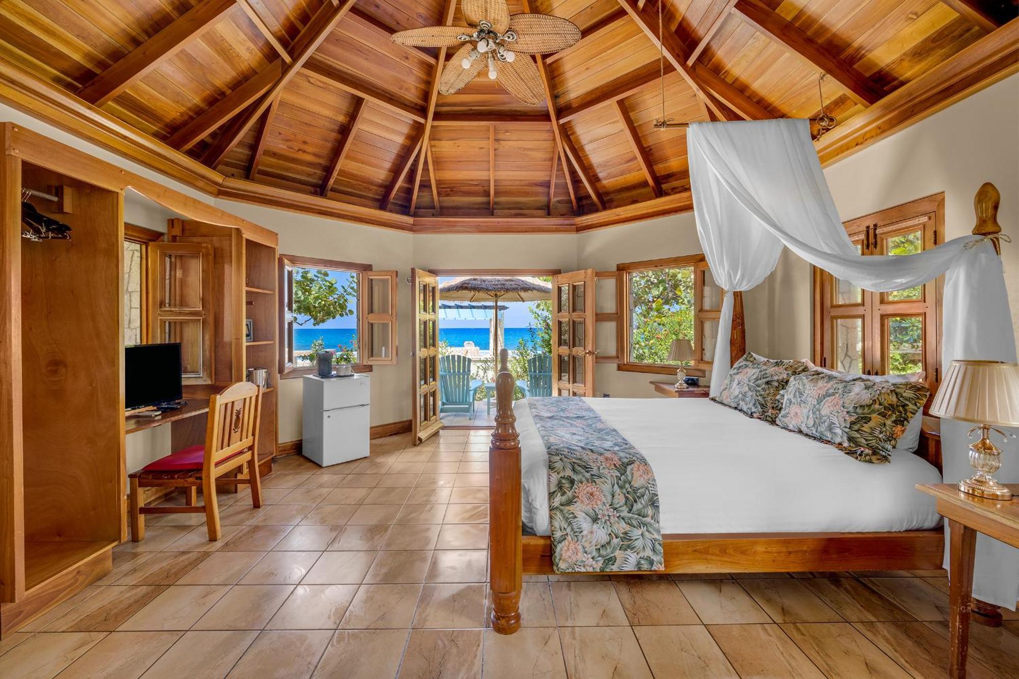 Ocean Cliff Hotel Negril Limited - Adults Only Bagian luar foto